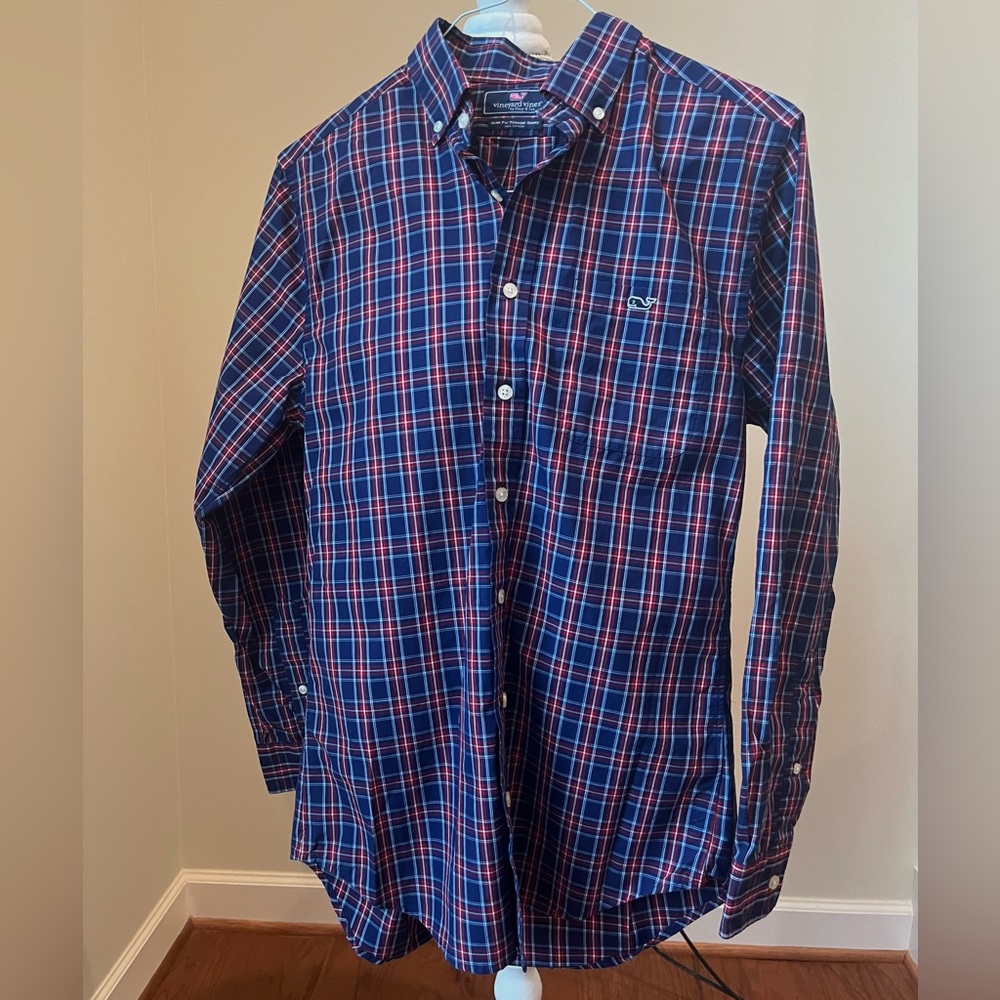 Vineyard Vines Men’s Blue & Red Plaid Slim Fit Tucker Long Sleeve Button Up- S